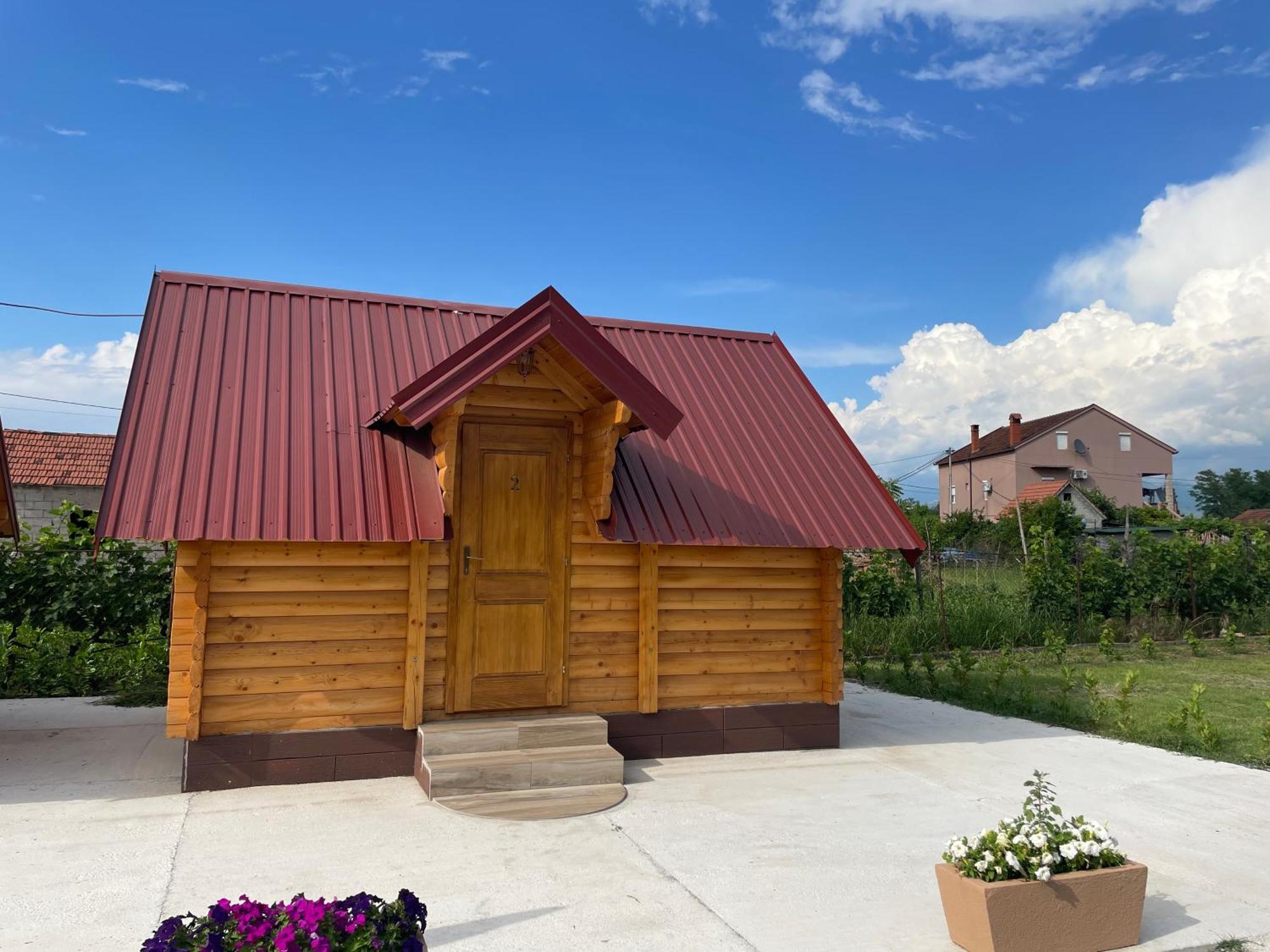 Cozy Bungallows Podgorica Exteriör bild